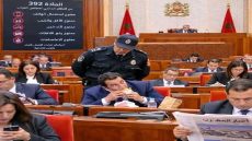 قانون جديد يضبط سلوك البرلمانيين داخل مجلس النواب.. ممنوع الهاتف والأكل والتدخين واللافتات!