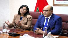 المزواري يتسلم قطاع الصيد البحري من وزكية الدريوش